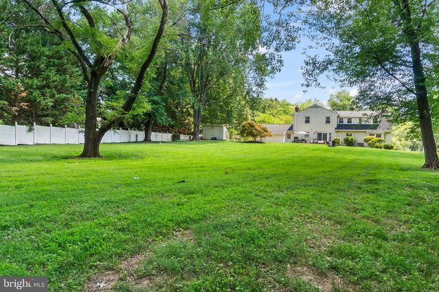 12905 DARNESTOWN RD, Gaithersburg, MD 20878