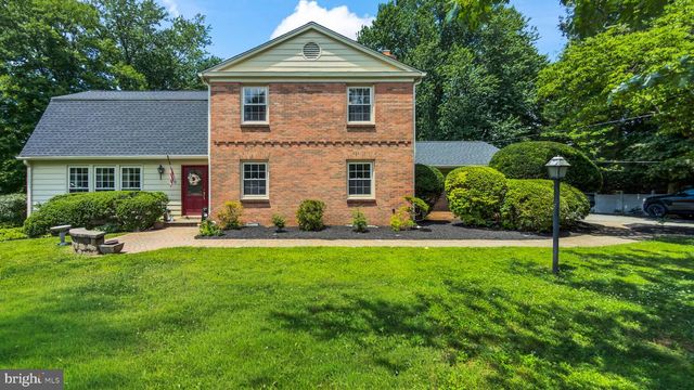 12905 DARNESTOWN RD, Gaithersburg, MD 20878