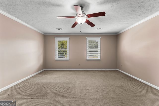 160 Marilyn Drive E, Fayetteville, GA 30214
