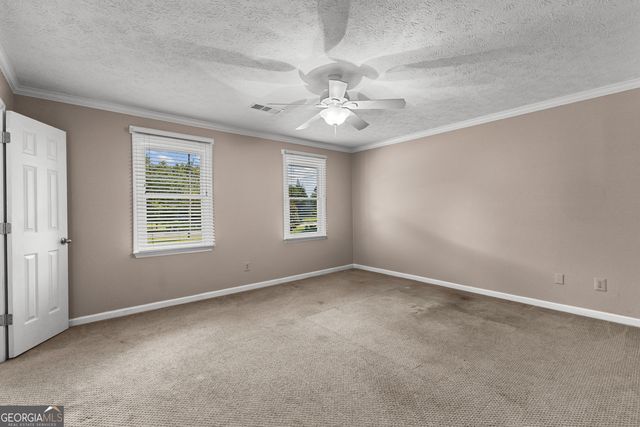 160 Marilyn Drive E, Fayetteville, GA 30214