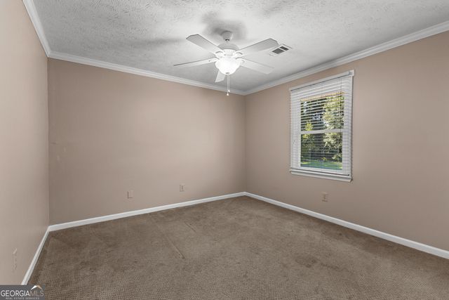 160 Marilyn Drive E, Fayetteville, GA 30214