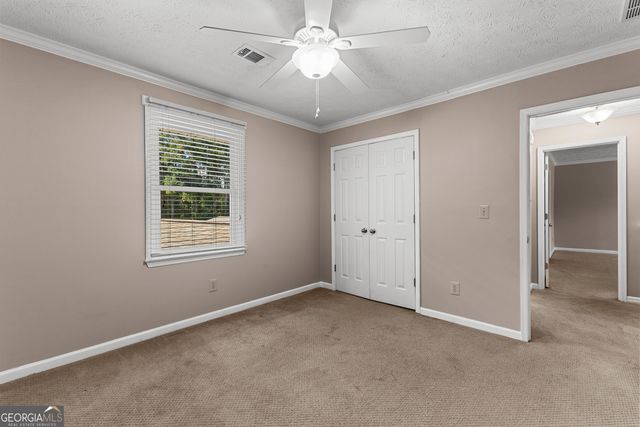 160 Marilyn Drive E, Fayetteville, GA 30214