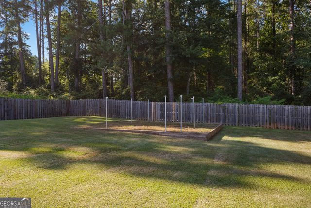 160 Marilyn Drive E, Fayetteville, GA 30214