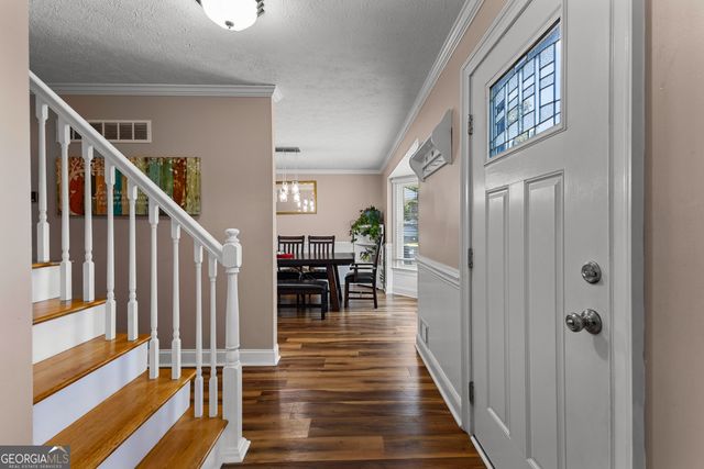 160 Marilyn Drive E, Fayetteville, GA 30214