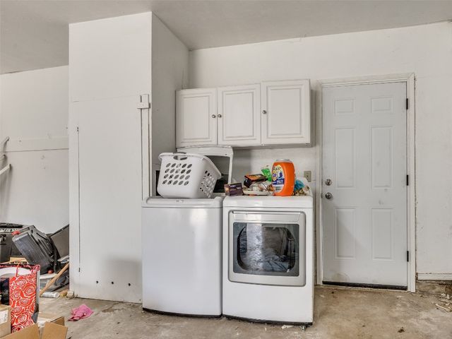 108 S Bouziden Drive, Moore, OK 73160