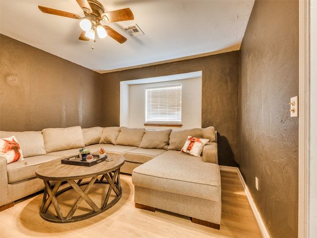 108 S Bouziden Drive, Moore, OK 73160