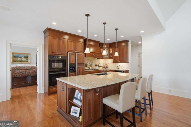 112 Overlook Court, Marble Hill, GA 30148