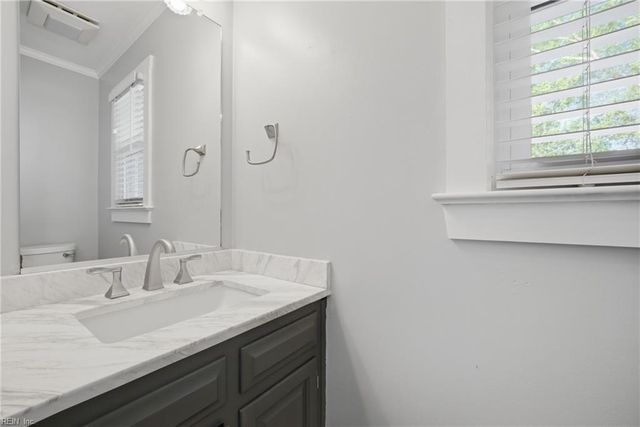 4137 Valencia RD, Chesapeake, VA 23321