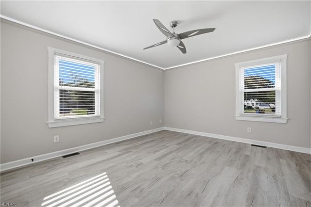 4137 Valencia RD, Chesapeake, VA 23321