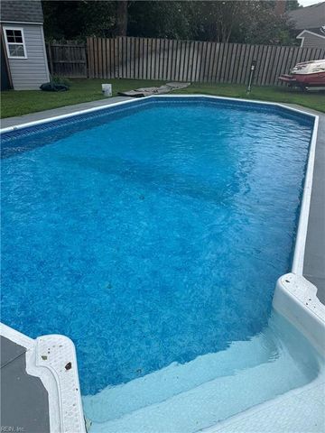 4137 Valencia RD, Chesapeake, VA 23321