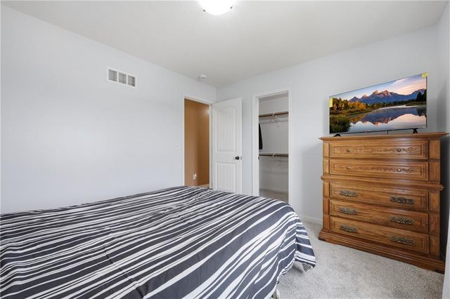 805 Bellflower Lane, Greenwood, MO 64034