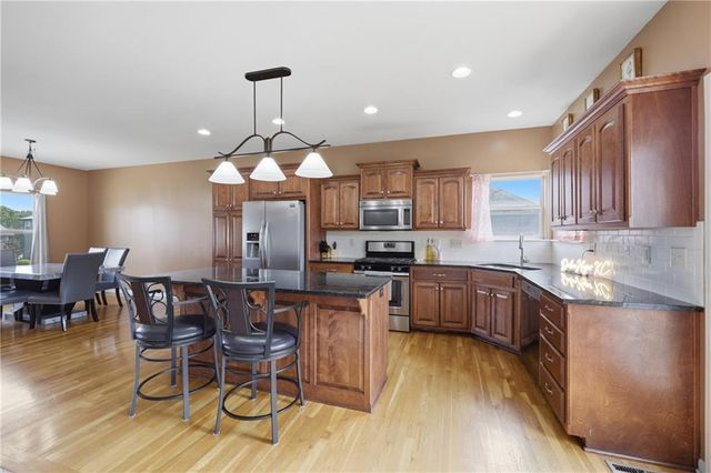 805 Bellflower Lane, Greenwood, MO 64034