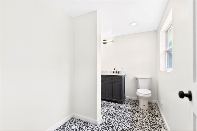 3175 HARTS RUN ROAD, Hampton, PA 15116