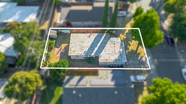 1960 La Jolla Dr, Stockton, CA 95204