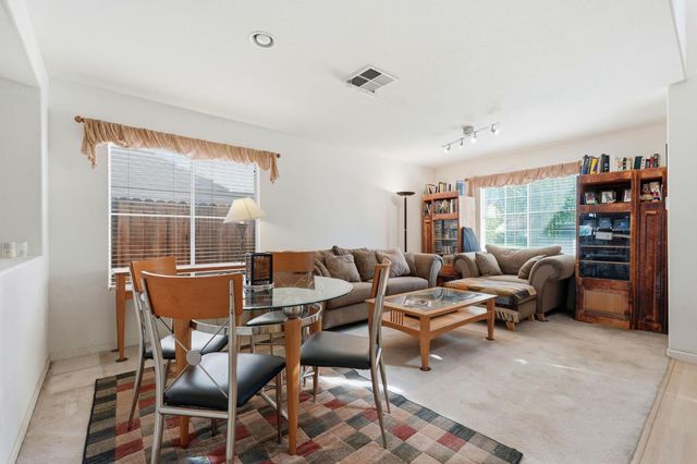 396 Glenbriar Cir, Tracy, CA 95377