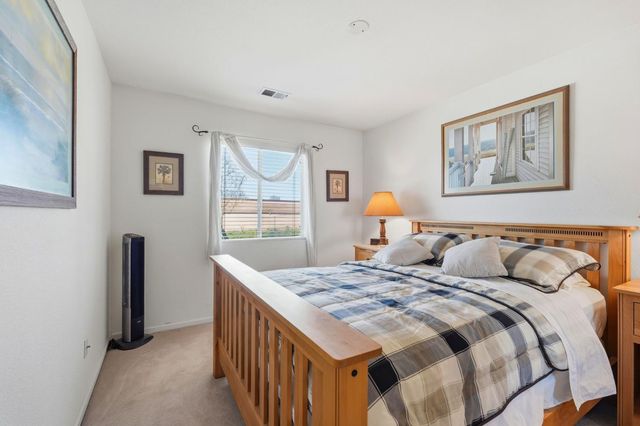 396 Glenbriar Cir, Tracy, CA 95377