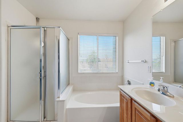 396 Glenbriar Cir, Tracy, CA 95377