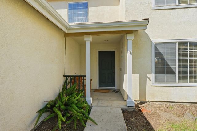 396 Glenbriar Cir, Tracy, CA 95377