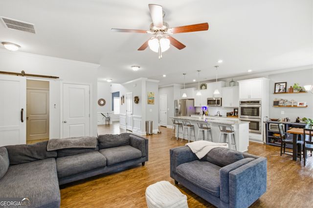 554 Huntington Lane, Cornelia, GA 30531