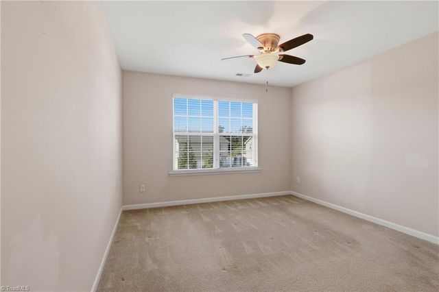284 Ironwood Drive, Thomasville, NC 27360
