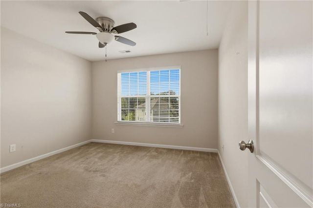 284 Ironwood Drive, Thomasville, NC 27360