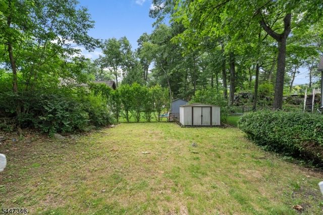 1 Strawberry Point Drive, Byram Twp., NJ 07821