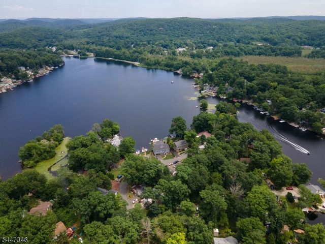 1 Strawberry Point Drive, Byram Twp., NJ 07821