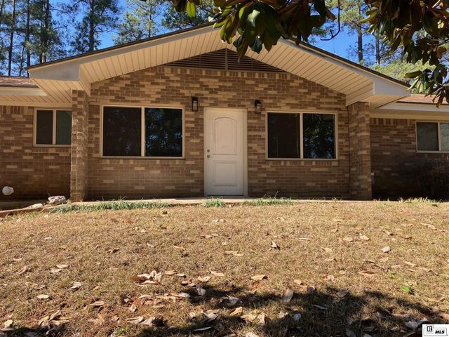 910 S MAIN STREET, Farmerville, LA 71241