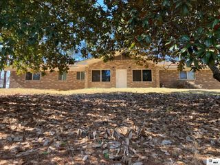 910 S MAIN STREET, Farmerville, LA 71241