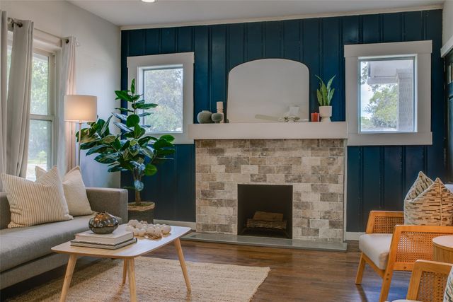 2606 W 12th Street, Dallas, TX 75211