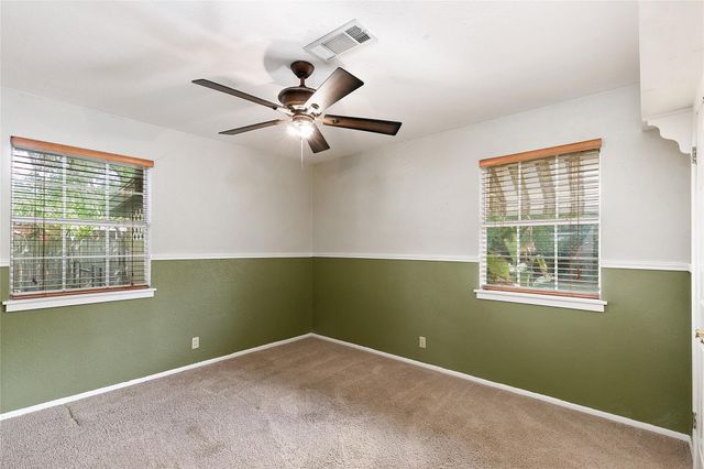 6728 Victoria Avenue, North Richland Hills, TX 76180