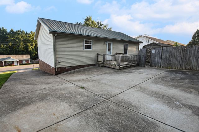 351 Donna Drive, Clarksville, TN 37042