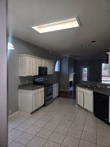 1100 Raleigh Drive, Lewisville, TX 75077