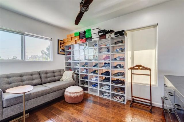 5617 Glenford, Los Angeles, CA 90008