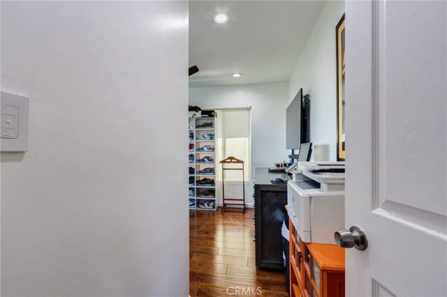 5617 Glenford, Los Angeles, CA 90008