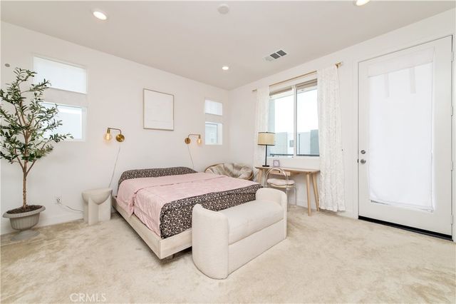 251 Sash, Irvine, CA 92618