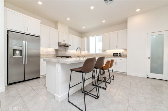 251 Sash, Irvine, CA 92618