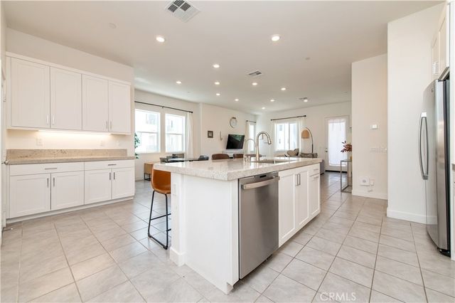 251 Sash, Irvine, CA 92618