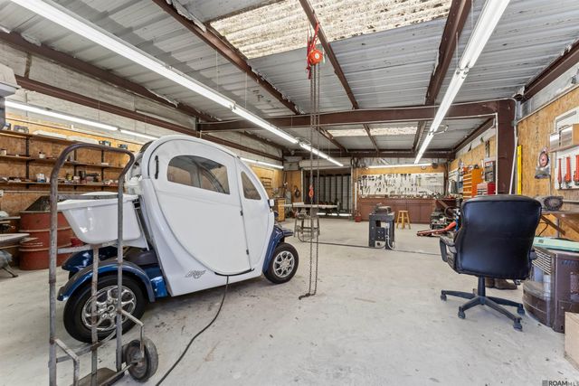 16040 Blackwater Rd, Zachary, LA 70791