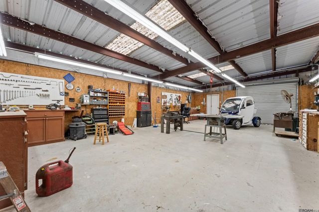 16040 Blackwater Rd, Zachary, LA 70791