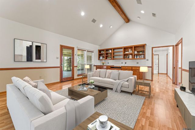 16040 Blackwater Rd, Zachary, LA 70791