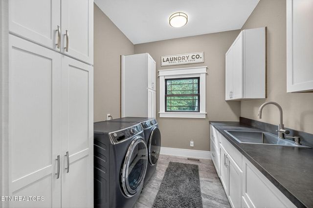 347 Charit Tr, Jamestown, TN 38556