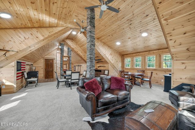 347 Charit Tr, Jamestown, TN 38556