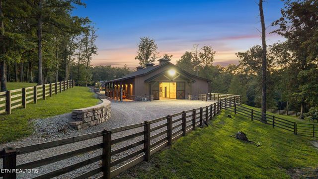 347 Charit Tr, Jamestown, TN 38556