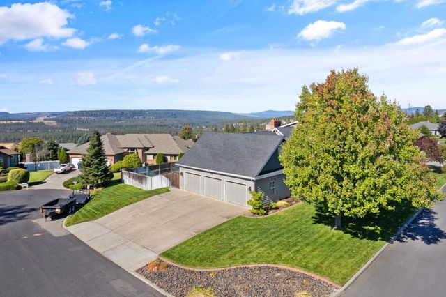 10103 N Ridgecrest Dr, Spokane, WA 99208