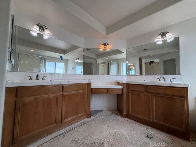 801 Aria Road, Hemet, CA 92543