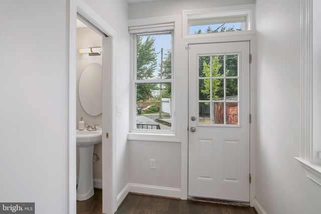 4023 NEW HAMPSHIRE AVE NW, Washington, DC 20011