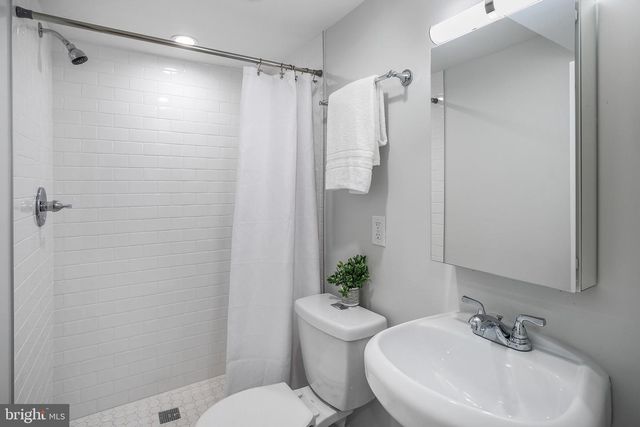 4023 NEW HAMPSHIRE AVE NW, Washington, DC 20011