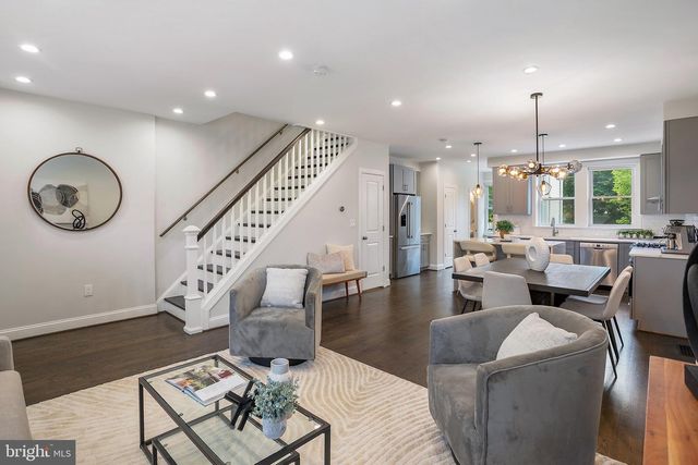 4023 NEW HAMPSHIRE AVE NW, Washington, DC 20011