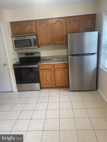 10402 ARMSTRONG ST, Fairfax, VA 22030
